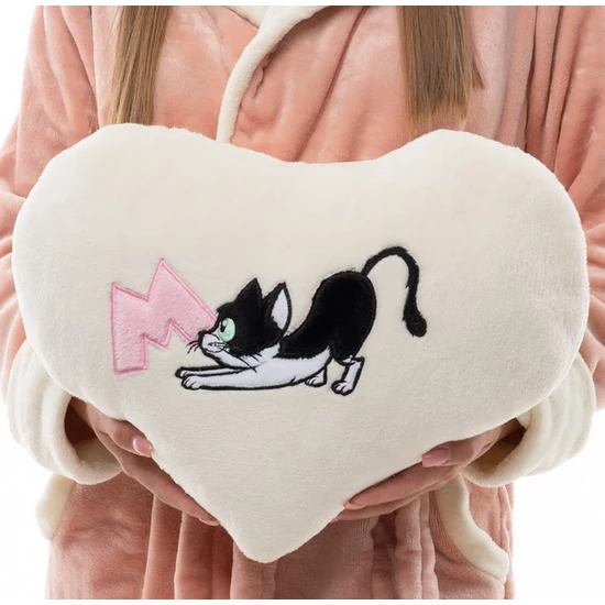POPPY Caty cica hímzett párna - EKRÜ