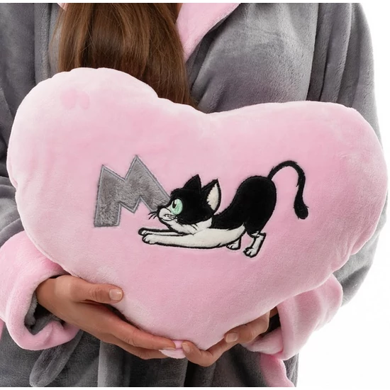POPPY Caty cica hímzett párna- RÓZSA